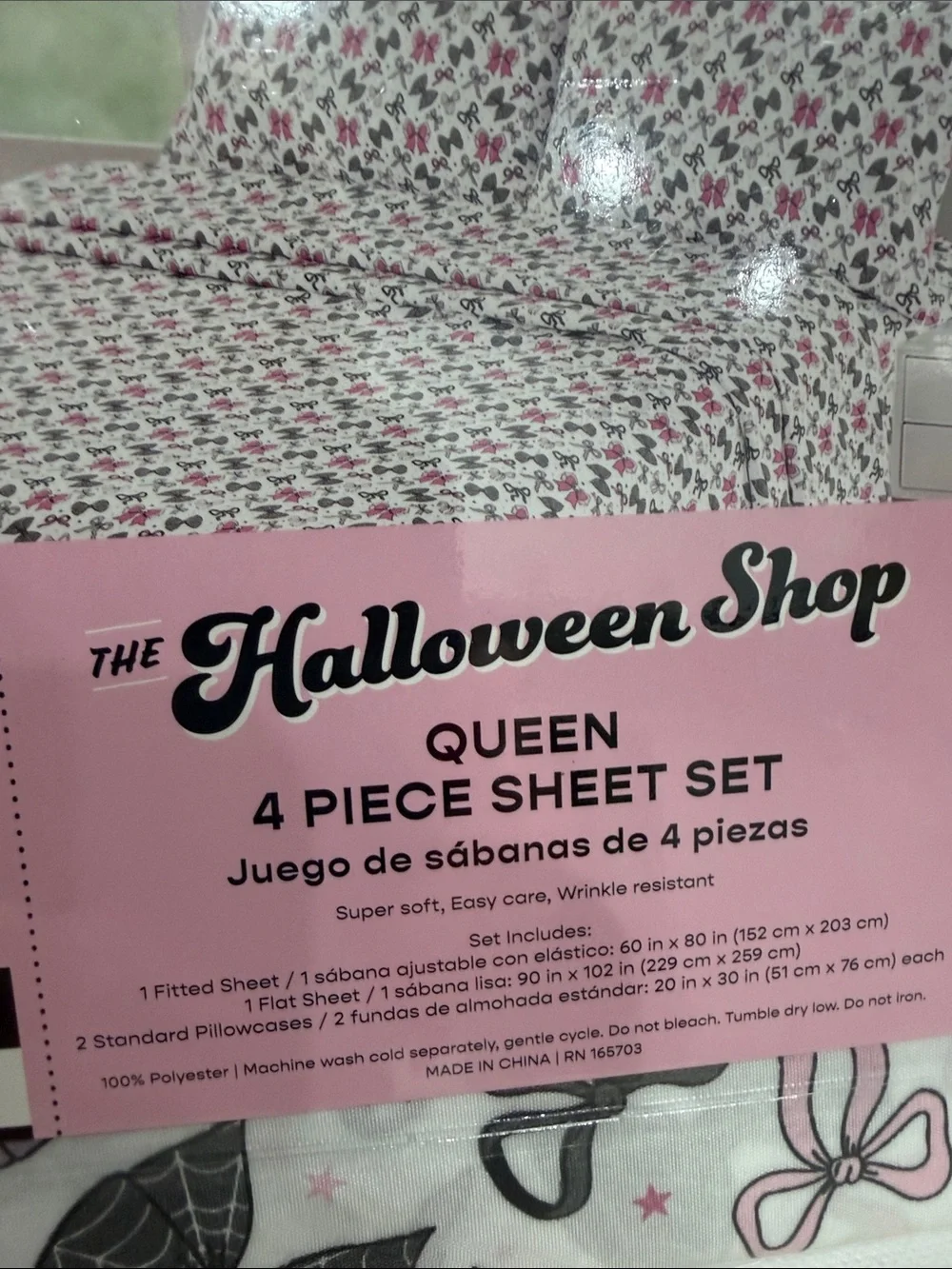 Halloween Shop White/Pink/Gray 